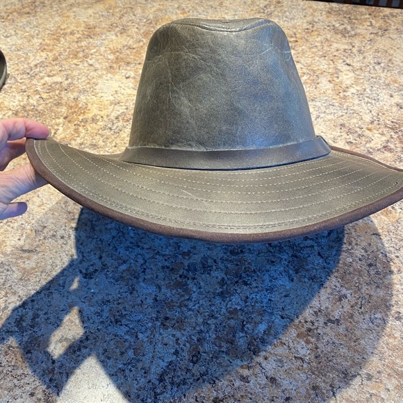 ARTEL Leather Hat Mens size Large Very nice!! Made in USA - Picture 2 of 9